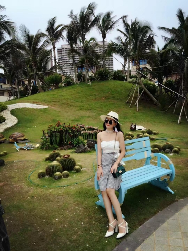 薇薇的第一张照片--深圳987婚恋网
