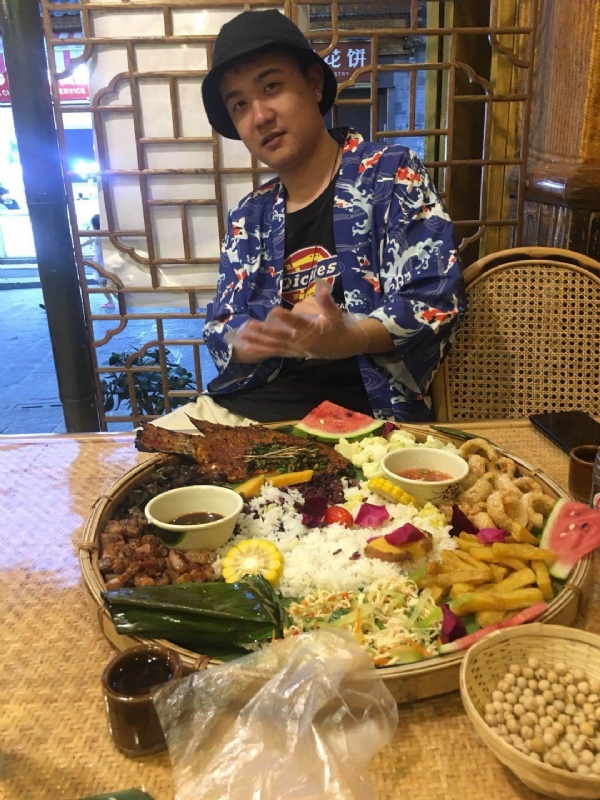 贝贝的第一张照片--深圳相亲服务中心