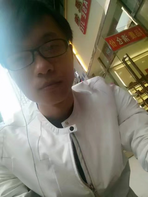你的益达的第一张照片--深圳相亲服务中心
