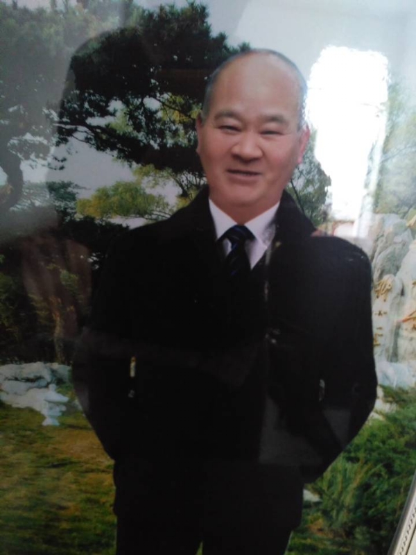 老方丈的第一张照片--深圳相亲服务中心