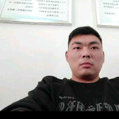 喜欢爱笑的女生的第一张照片--深圳相亲服务中心