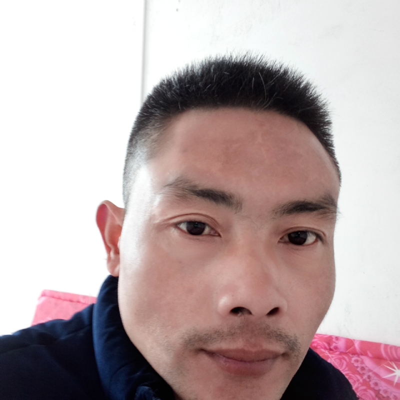 栋栋的第一张照片--深圳相亲服务中心