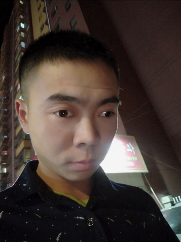 盛夏的果实的第一张照片--深圳相亲服务中心