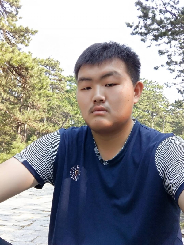 单身小伙的第一张照片--深圳相亲服务中心