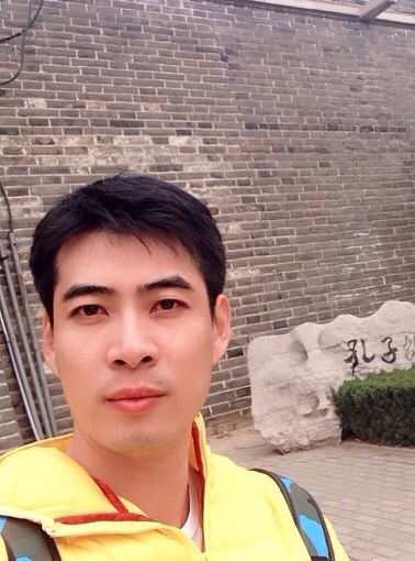 相生相爱的第一张照片--深圳相亲服务中心