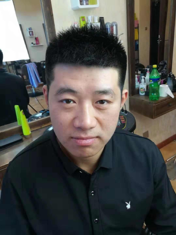 丹东风雨的第一张照片--深圳相亲服务中心