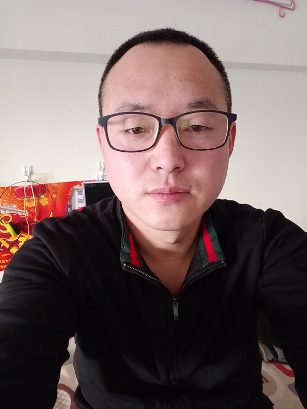 青苹果的第一张照片--深圳相亲服务中心