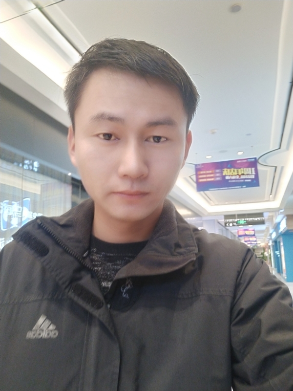 爱由心生的第一张照片--深圳相亲服务中心