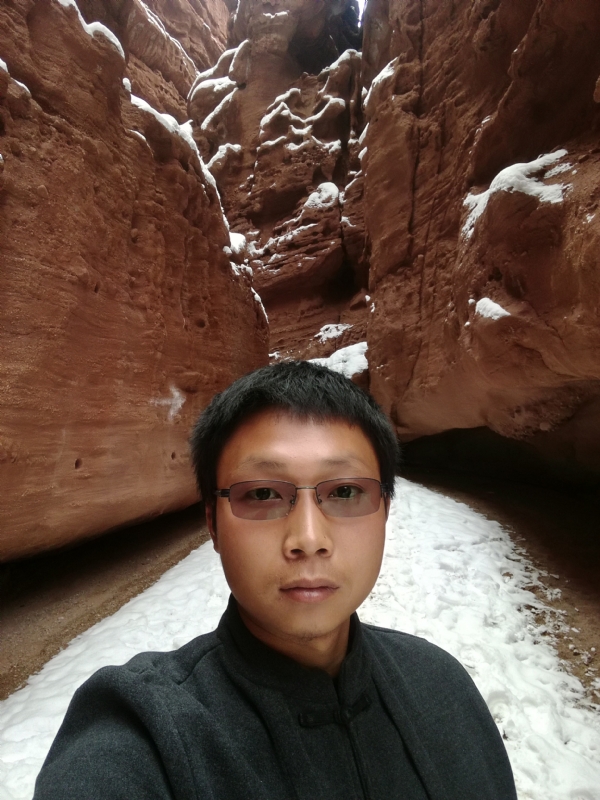 风潇潇的第一张照片--深圳相亲服务中心