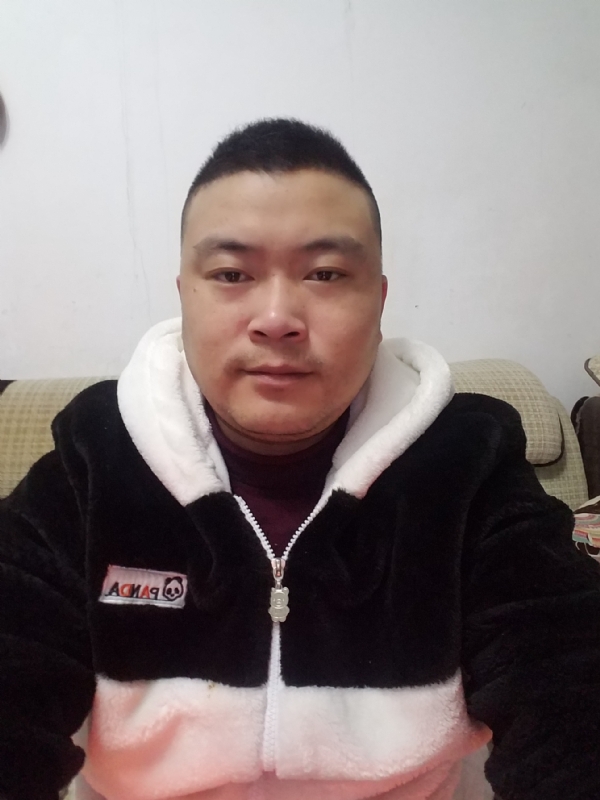 风的第一张照片--深圳相亲服务中心