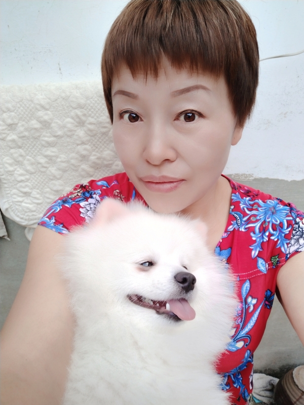 世事无常的第一张照片--深圳相亲服务中心