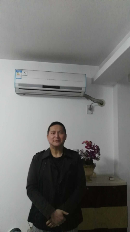 耶和华上帝的孩子的第一张照片--深圳相亲服务中心