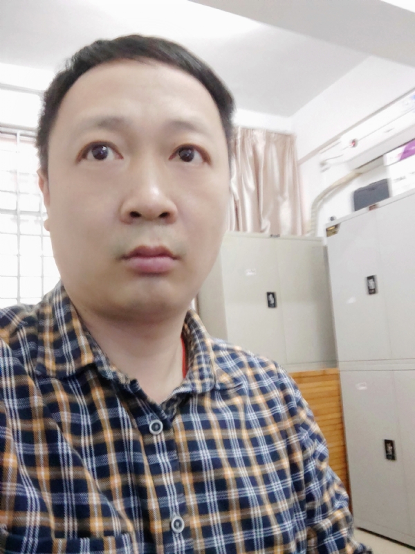 羽飞飞雪的第一张照片--深圳相亲服务中心