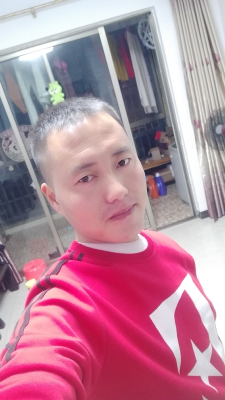 一花一世界的第一张照片--深圳相亲服务中心