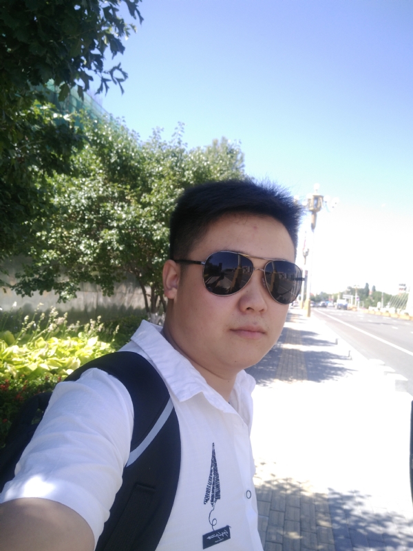 从新开始的第一张照片--深圳相亲服务中心