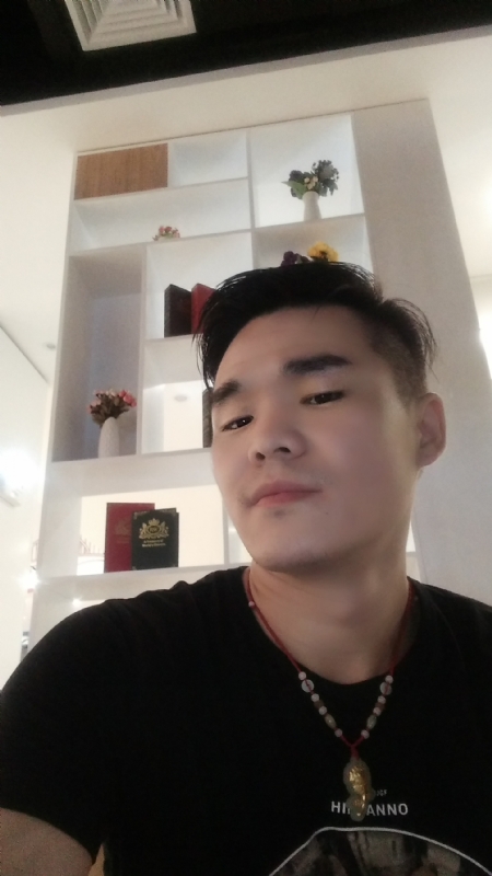 涵博随缘的第一张照片--深圳相亲服务中心