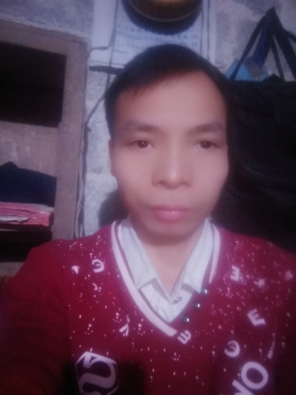 笑看人生百态的第一张照片--深圳相亲服务中心