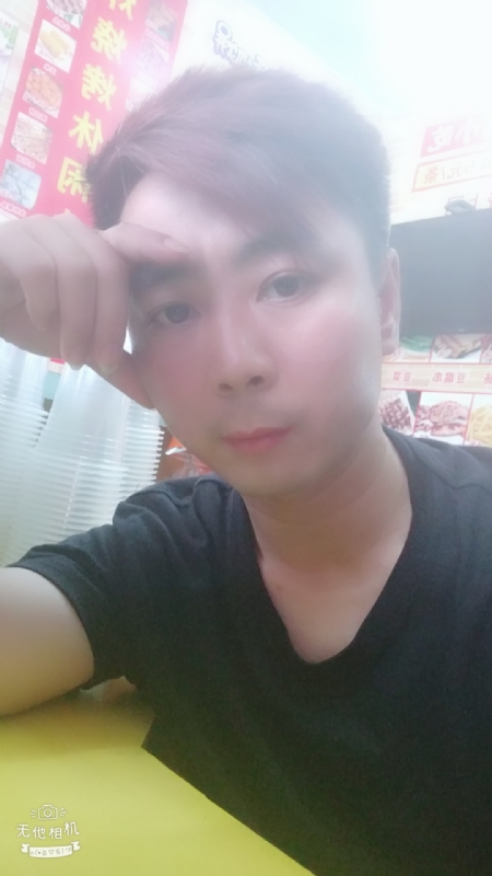 堆积情感的第二张照片--深圳相亲服务中心