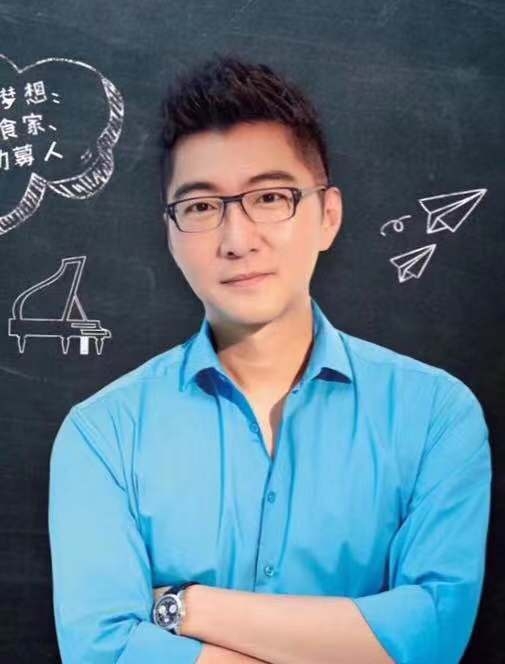 彬的第一张照片--深圳相亲服务中心