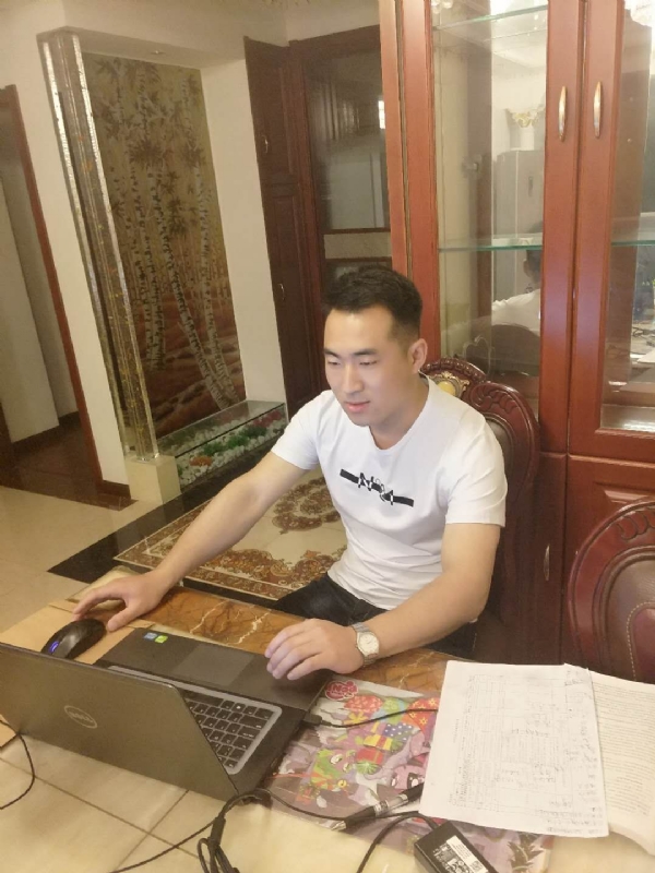 蓝色海洋的第一张照片--深圳相亲服务中心