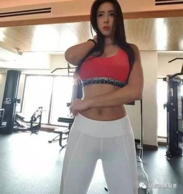 千寻的第二张照片--深圳相亲服务中心