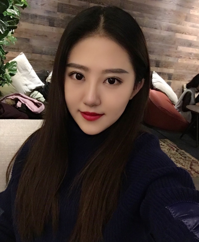 yi一的第一张照片--深圳相亲服务中心