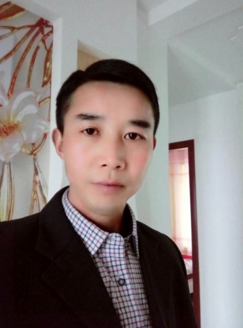 天涯赤子的第一张照片--深圳相亲服务中心