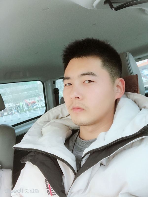 爱尽千帆的第一张照片--深圳相亲服务中心