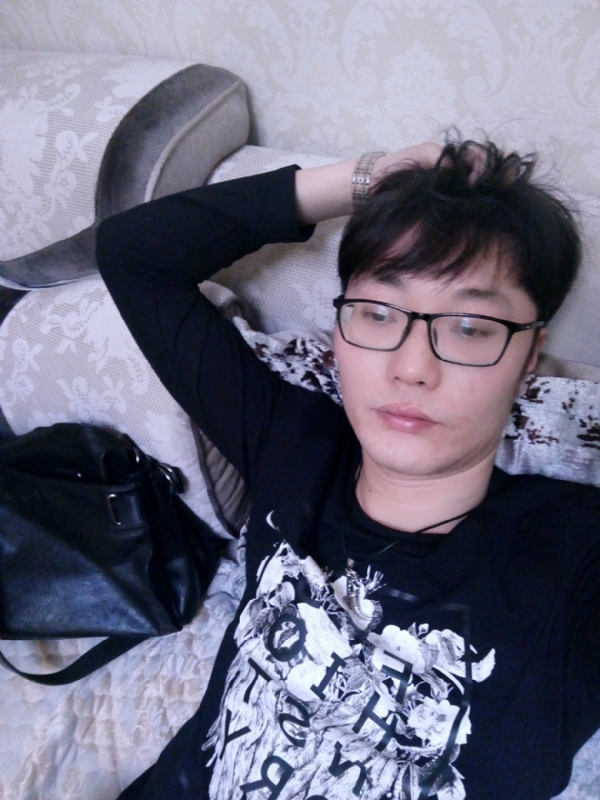 想事的猪的第一张照片--深圳相亲服务中心