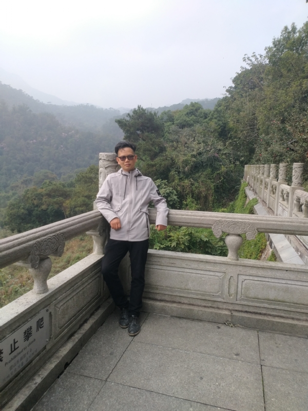 鱿鱼的第一张照片--深圳相亲服务中心