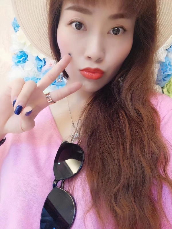 晴子的第一张照片--深圳相亲服务中心