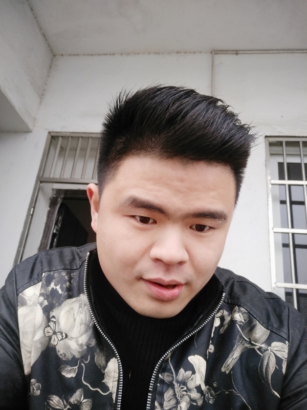 随遇而安的第一张照片--深圳相亲服务中心