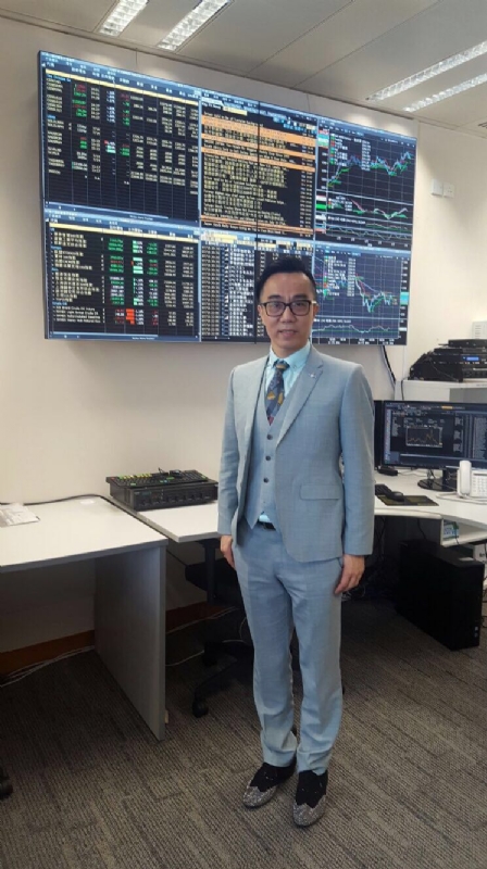 缘来是你的第一张照片--深圳相亲服务中心