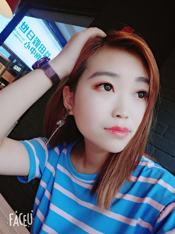 小脚的鹿的第一张照片--深圳相亲服务中心