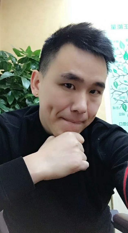 用实力征服一切的第一张照片--深圳相亲服务中心