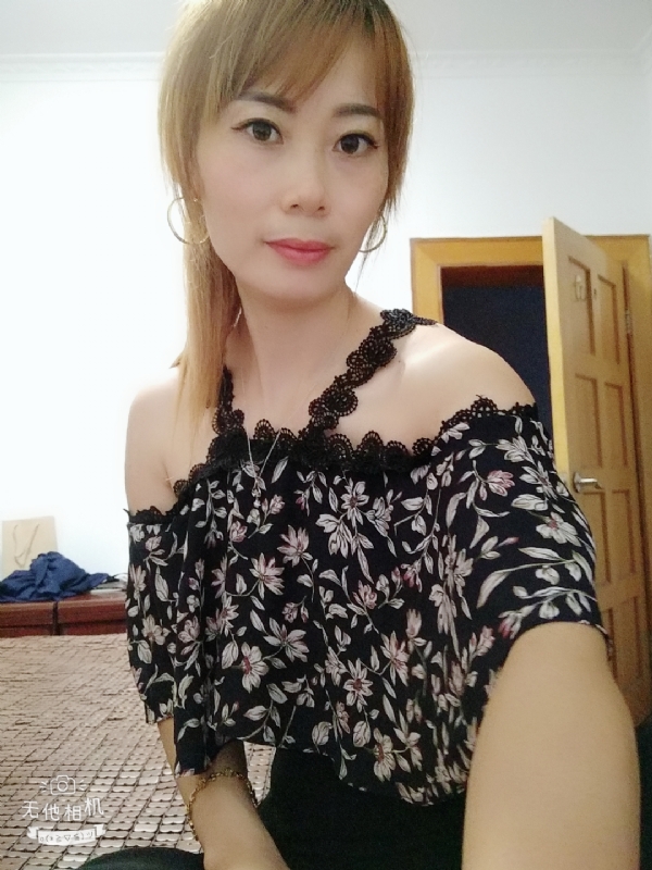 迷失的第一张照片--深圳相亲服务中心