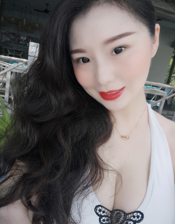 yoyo的第一张照片--深圳相亲服务中心