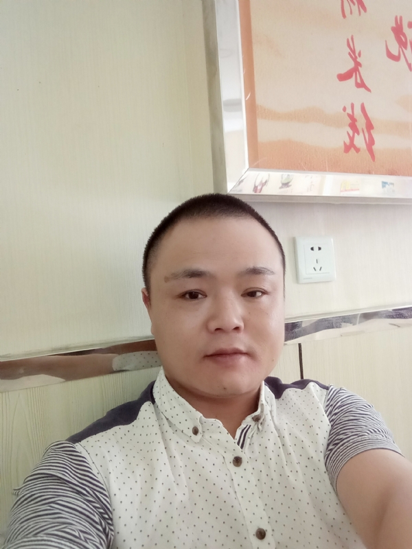 风云淡的第一张照片--深圳相亲服务中心