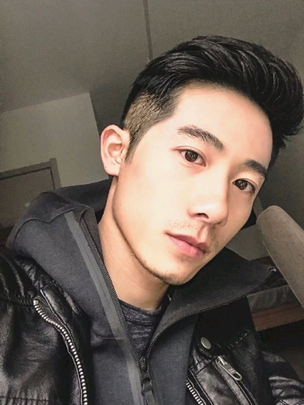 心若磐石的第一张照片--深圳相亲服务中心