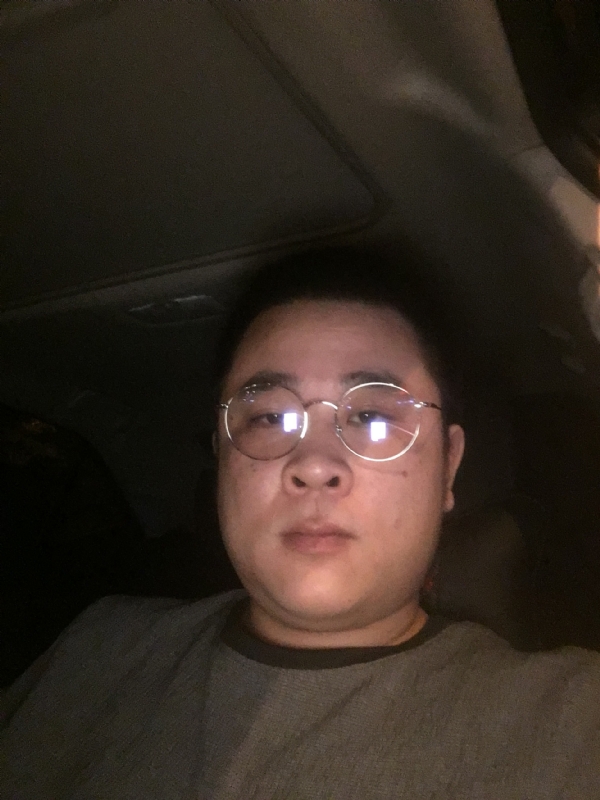 Gang的第一张照片--深圳相亲服务中心