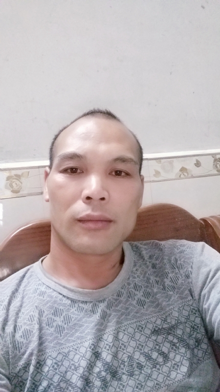 清风拂面的第一张照片--深圳相亲服务中心