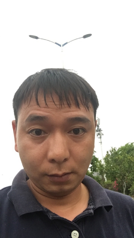 啦啦队长的第一张照片--深圳相亲服务中心