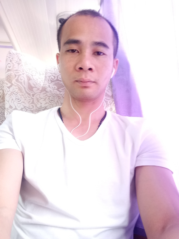 qiaozi的第一张照片--深圳相亲服务中心