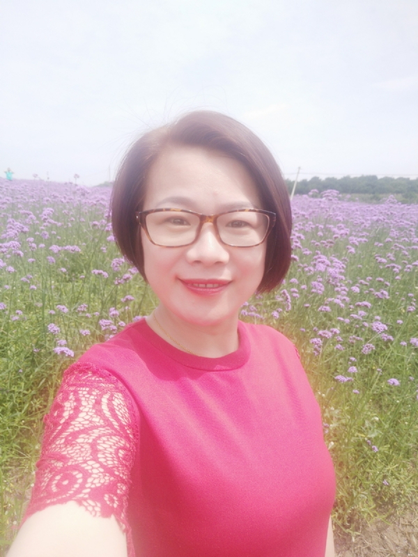 岁月静好的第一张照片--深圳相亲服务中心