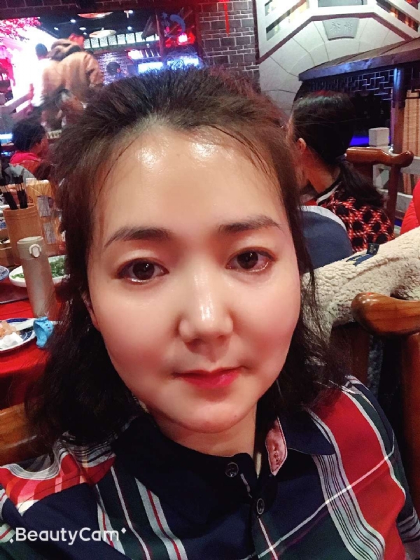 艳儿的第一张照片--深圳相亲服务中心