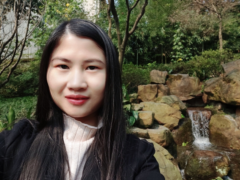 小琳的第一张照片--深圳相亲服务中心