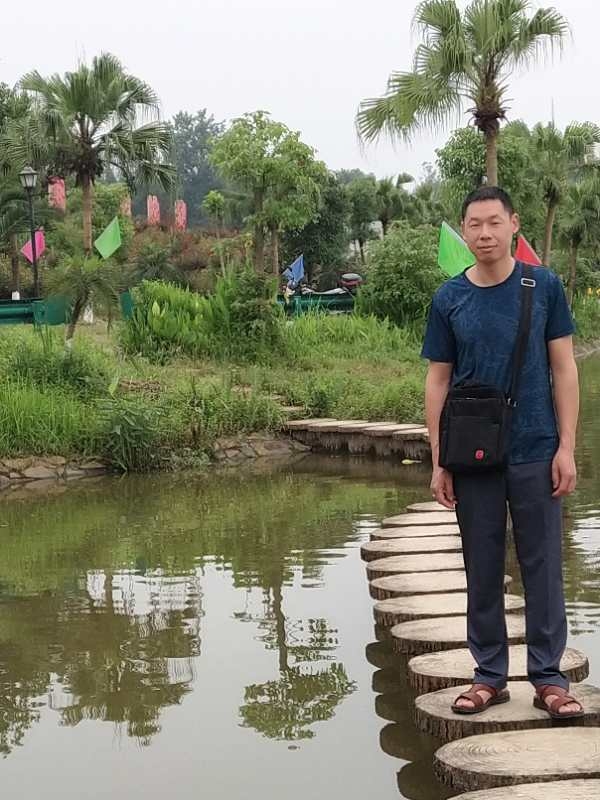 星星知我心的第一张照片--深圳相亲服务中心