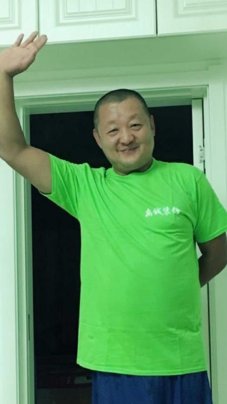 孤独的第一张照片--深圳相亲服务中心