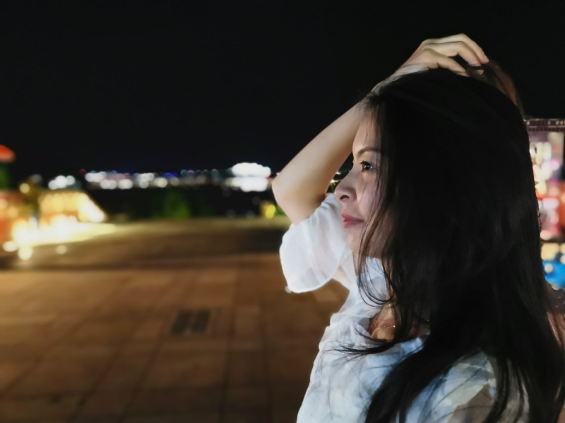 yiyi的第一张照片--深圳相亲服务中心