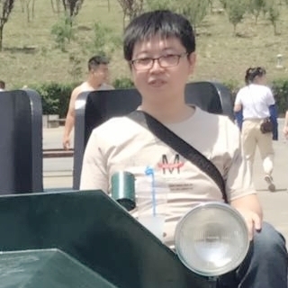 孤独的第一张照片--深圳相亲服务中心